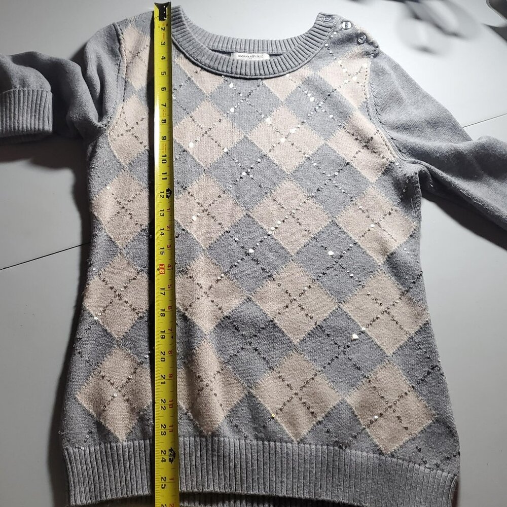 Banana Republic argyle sweater with Sequin Size Medium - Picture 13 of 16